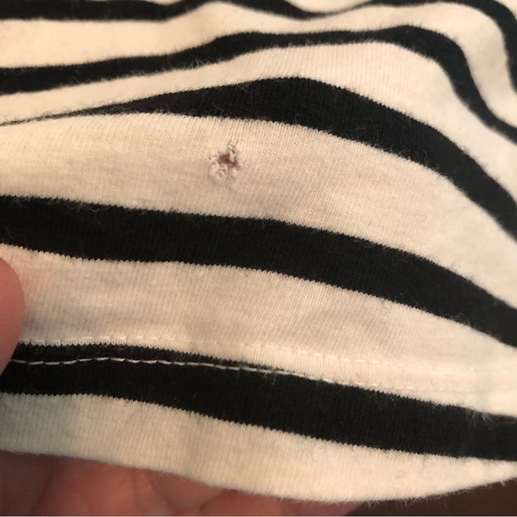 🤩 3/$10 - Old Navy Striped Skater Dress - Picture 4 of 5